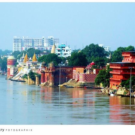 Holy City Inn Varanasi Exterior photo